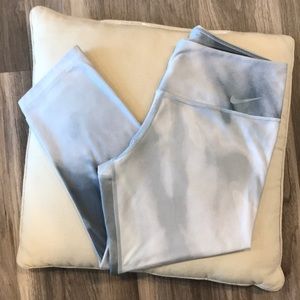Nike Marble Crop Leggings
